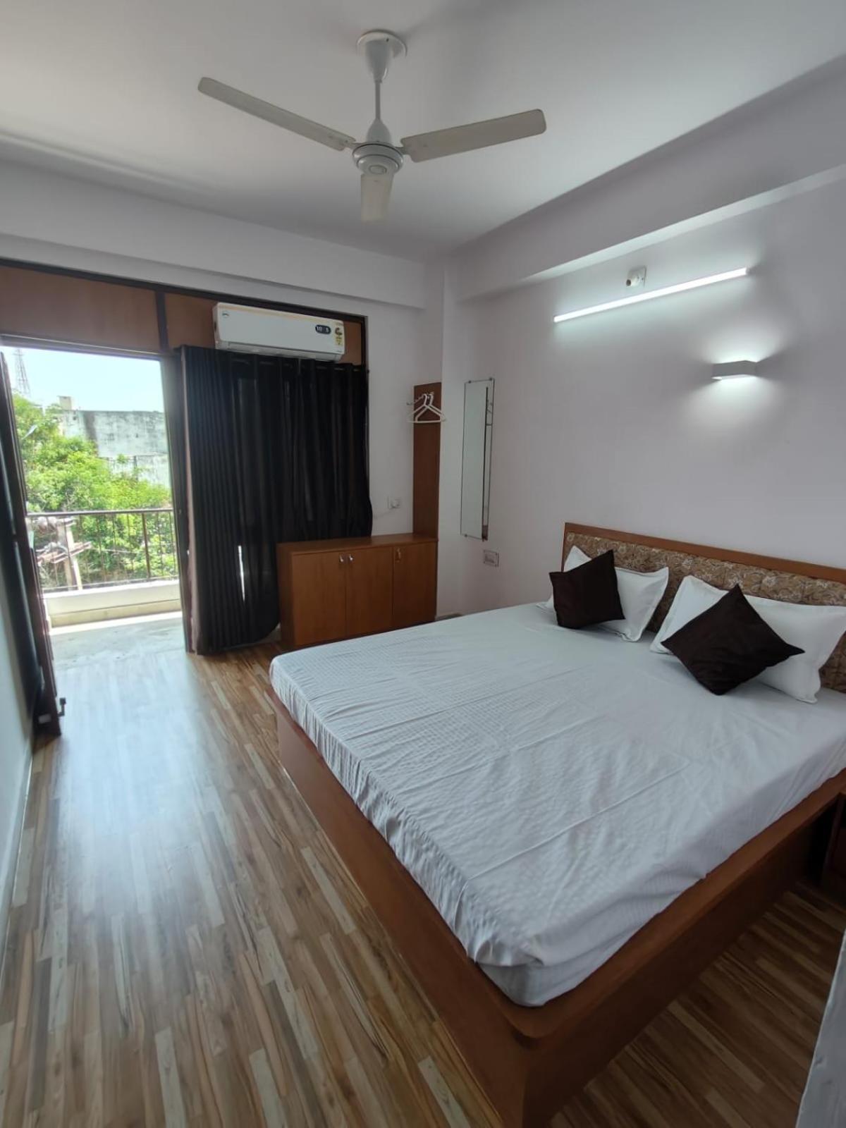 Rk Homestay Udaipur Bagian luar foto
